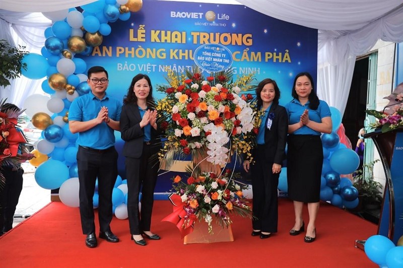 Khai trương văn phòng khu vực thứ 368 tại thành phố Cẩm Phả - tỉnh Quảng Ninh