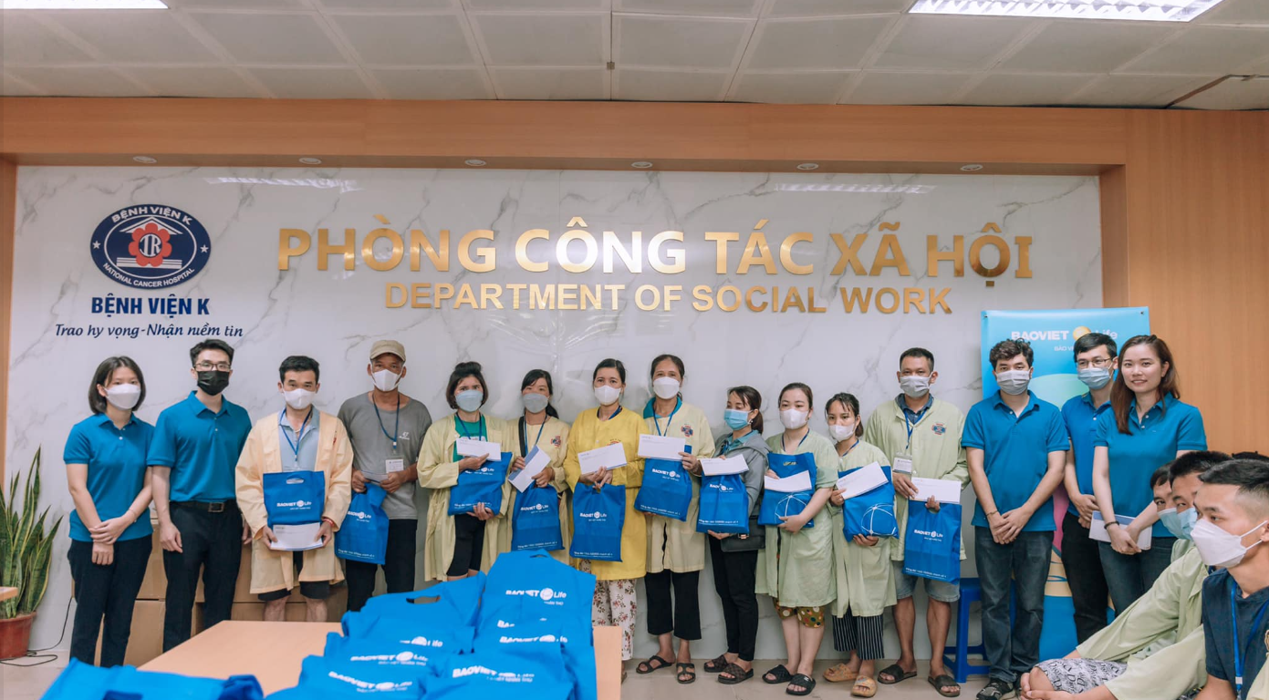 Bảo Việt Nhân thọ đã tổ chức chương trình “Trao gửi yêu thương”