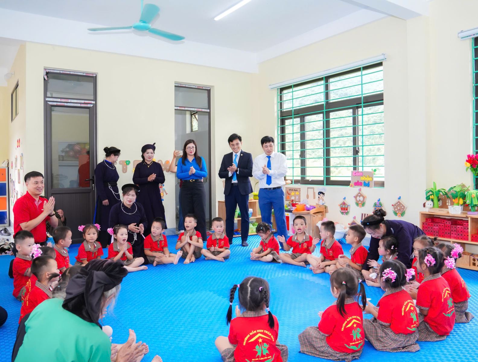 Bảo Việt Nhân thọ khánh thành Trường Mầm non Thân Giáp, xã Đoài Dương