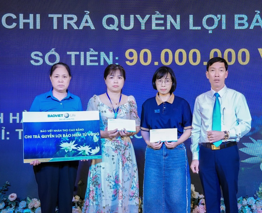 Bảo Việt Nhân Thọ Cao Bằng "Chi Trả 90.000.000 đồng Cho Khách Hàng Trú Tại TP. Cao Bằng"