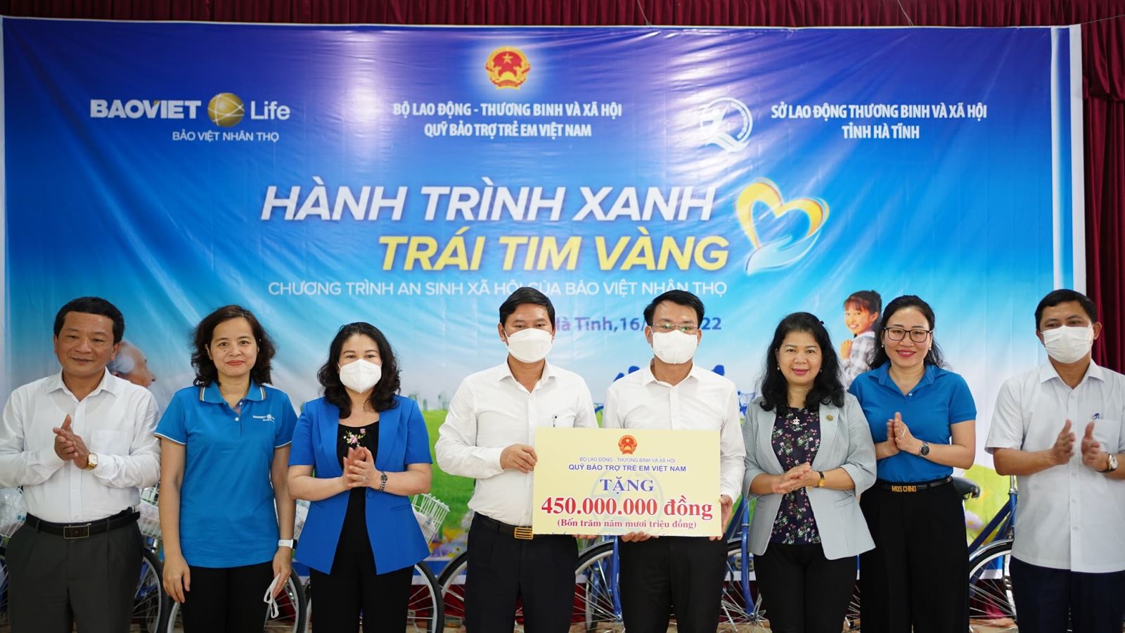 Chương trình thiện nguyện “HÀNH TRÌNH XANH – TRÁI TIM VÀNG” của Bảo Việt Nhân thọ